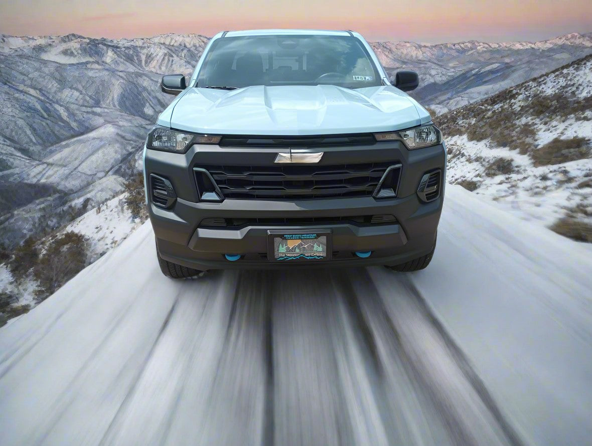 2015+ Chevrolet Colorado and GMC Canyon Snap-Fit Tow Hook Covers