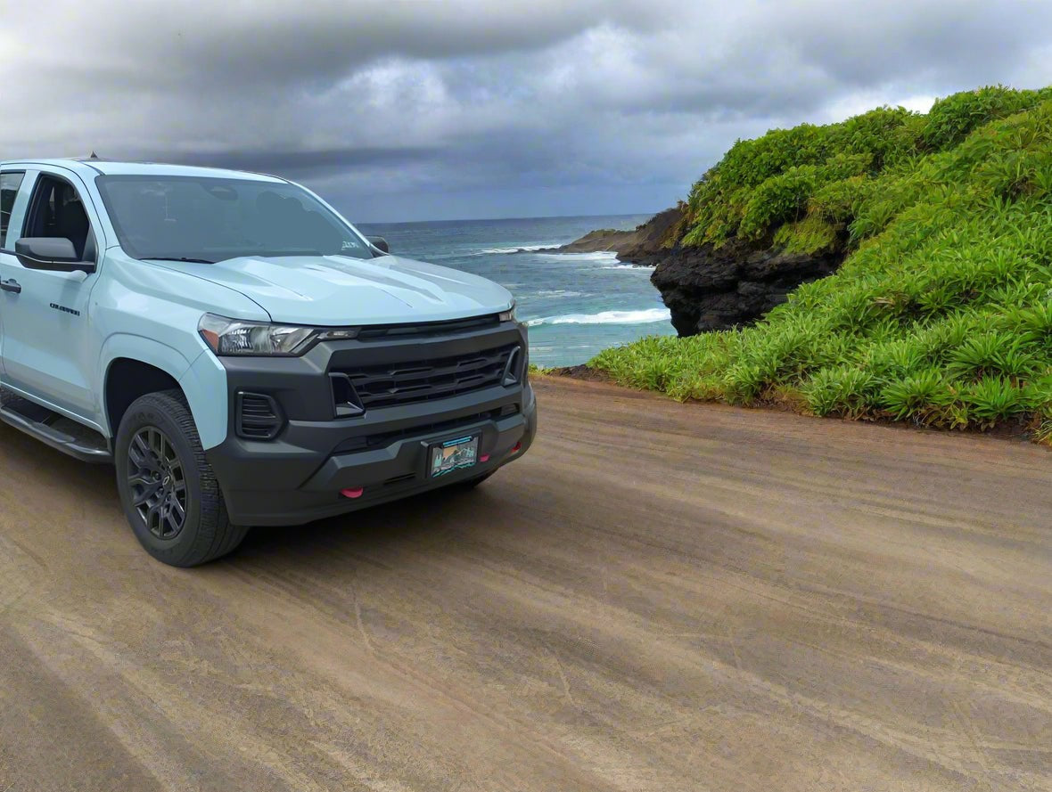 2015+ Chevrolet Colorado and GMC Canyon Snap-Fit Tow Hook Covers